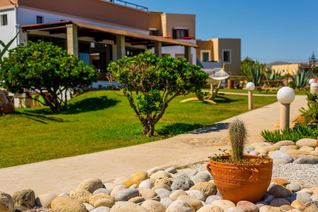 Alkionis Beach Hotel Apartments Sfakaki Exterior photo